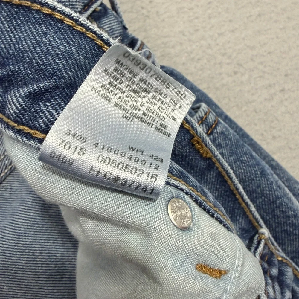 Vintage Levis 505 Regular Fit Jeans Mens 40x32 Blue Faded Denim Straight Leg y2k
